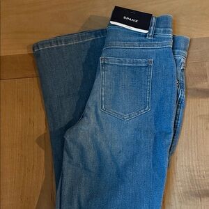 SPANX EveryWear Kick Flare Jeans - Small